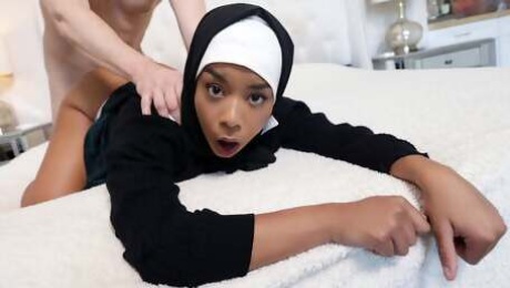 Conservative Teen Freya Kennedy Gets Sex Lesson From Horny Step Uncle After Class - Hijab Hookup