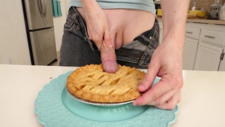 DogHouseDigital - Apple Pie Guy 1 - Paige Owens