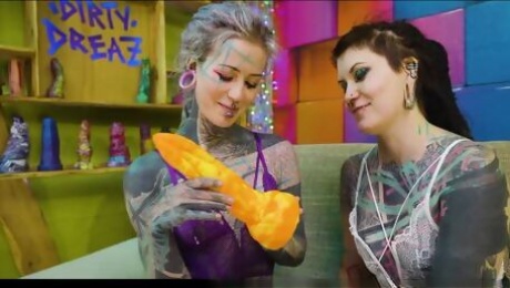 Video  Gorgeous inked dolls Anuskatzz and IlluZ are enjoying anal sex